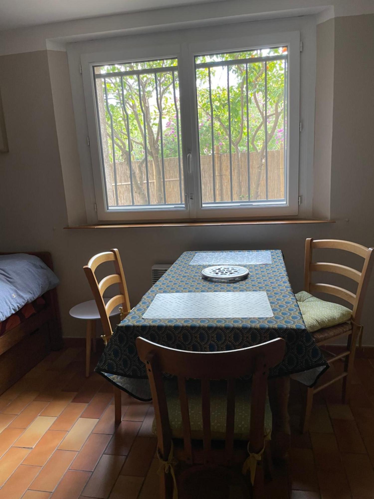 Fréjus 2 Appartements Calmes מראה חיצוני תמונה