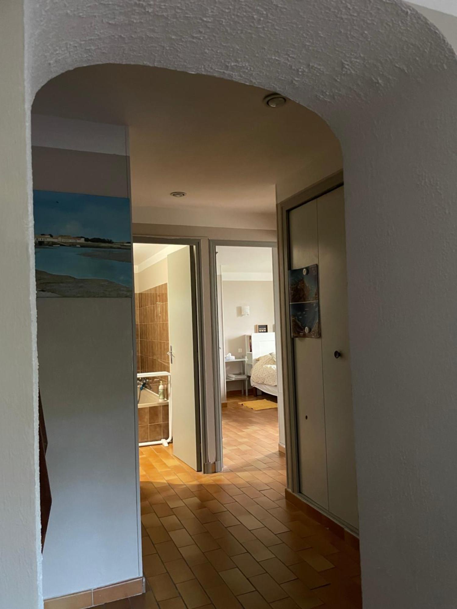 Fréjus 2 Appartements Calmes מראה חיצוני תמונה